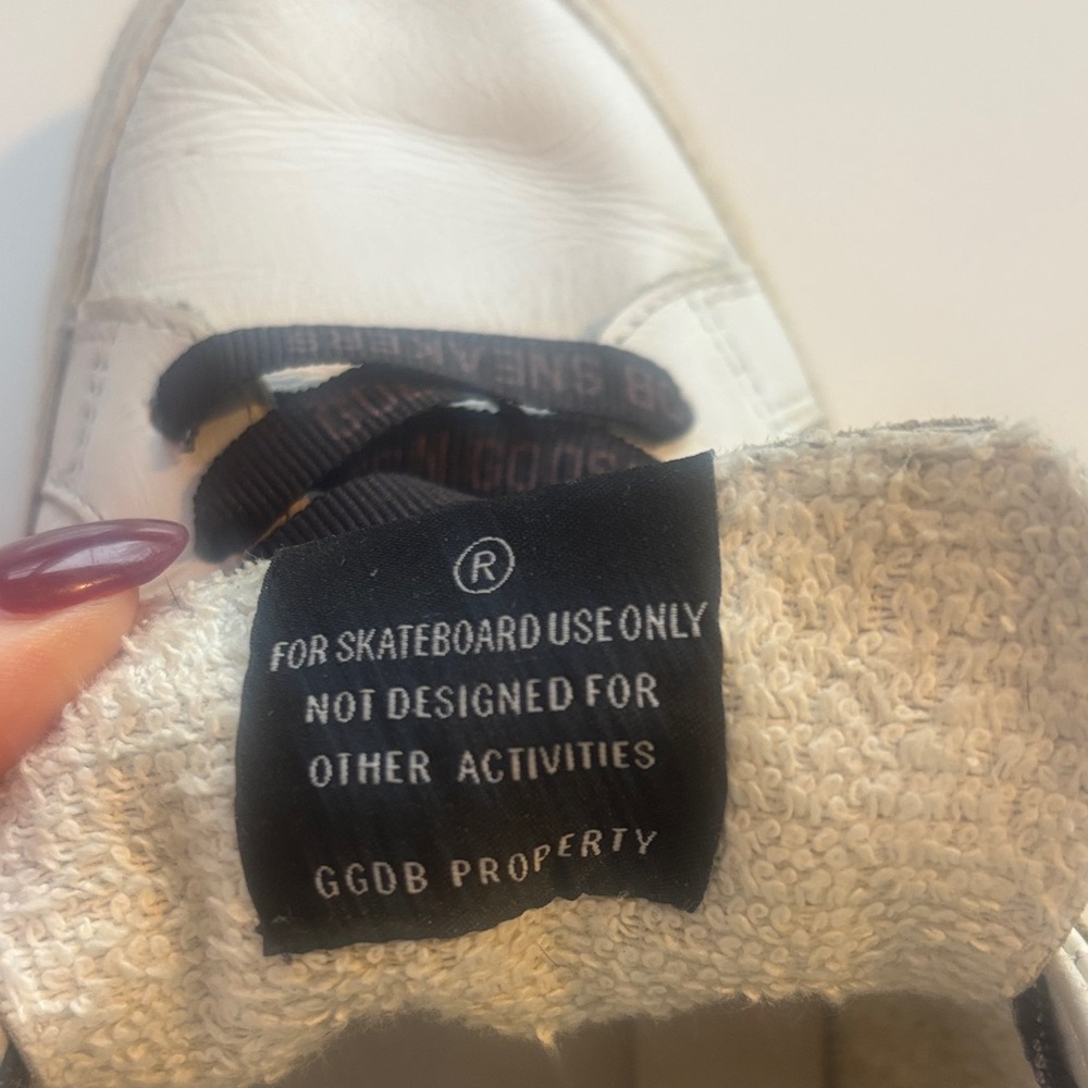 Woman's size 38 Golden Goose sneakers - Picture 9 of 10